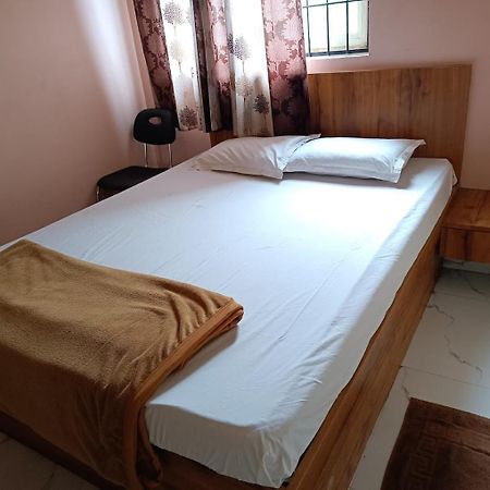 Mandara Comforts Hotel Bangalore Esterno foto
