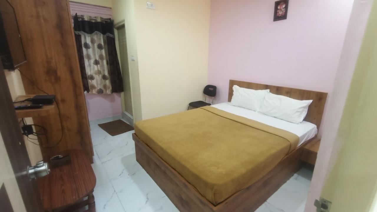 Mandara Comforts Hotel Bangalore Esterno foto